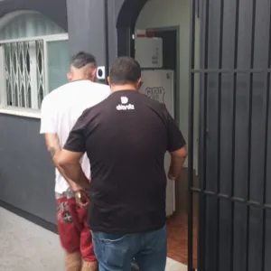 DIC de Lages prende foragido por furto | Foto: Reprodução