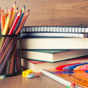 Educação de Florianópolis reduz defasagem escolar | Imagem Ilustrativa | Foto: Canva 