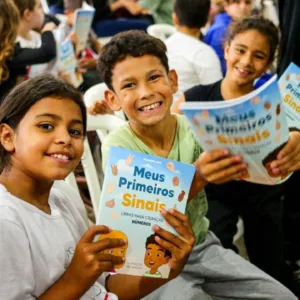 Escola de Lages recebe lançamento de livro infantil em Libras | Foto: Fábio Pavan