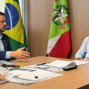 Estado garante conclusão da SC-370 e da Caminhos da Neve