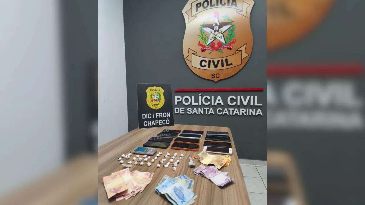 Grupo que roubou R$ 30 mil em joias de mulher é desarticulado em SC