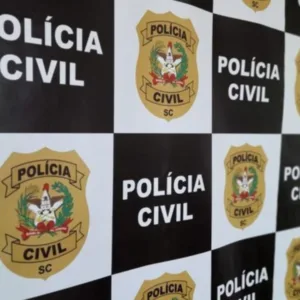 Homem é preso em flagrante por armazenar pornografia infantil em SC