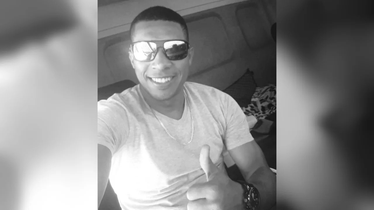 Homem morre após mal súbito durante jogo de futebol em SC