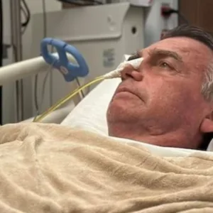Hospital divulga novo boletim médico de Bolsonaro | Foto: Reprodução/Facebook