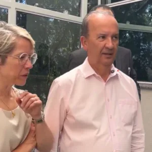 Jorginho Mello vistoria obra da nova torre do Hospital Santo Antônio - Imagem: reprodução/ secom