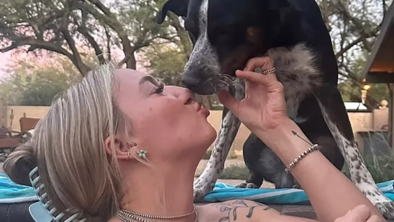 Jovem descobre câncer de pele após mancha no rosto crescer