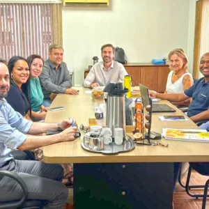 Lages e Cohab-SC alinham regularização de 1.500 imóveis