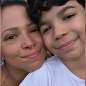 Mãe e filho morre após acidente entre bicicleta elétrica e ônibus