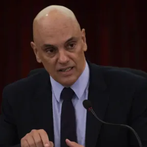 Moraes nega pedido de prisão domiciliar a Bolsonaro.| Foto: Marcelo Camargo/Agência Brasil/ Reprodução