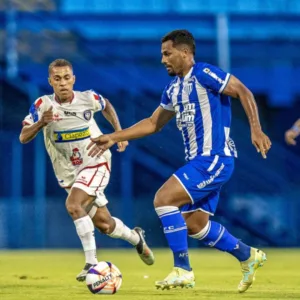 Na raça, Avaí arranca empate contra o Cianorte