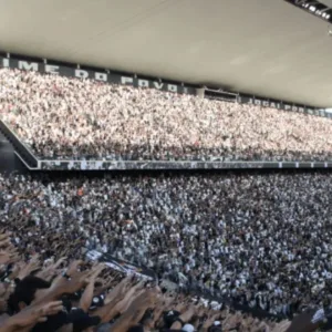 Oito foragidos são presos em jogo do Corinthians