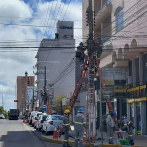 Operação Limpa Fio retira 300 kg de cabeamento em Lages