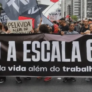 Pesquisa mostra apoio de 71% ao fim da escala 6x1.| Foto: Letycia Bond/Agência Brasil/ Reprodução