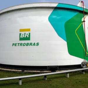Petrobras vai leiloar diesel, em meio a relatos de escassez do produto | Foto: Petrobras/Divulgação/Agência Brasil 