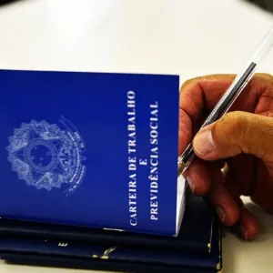 Brasil tem recorde de trabalhadores na previdência social | Foto: Marcello Casal Jr/Agência Brasil