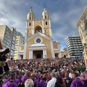 Procissão do Senhor dos Passos acontece neste fim de semana; veja programação