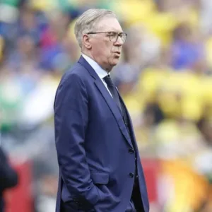 Raphinha e Wesley são cortados da Seleção por lesão. Foto: Divulgação SBT Sports / Reprodução