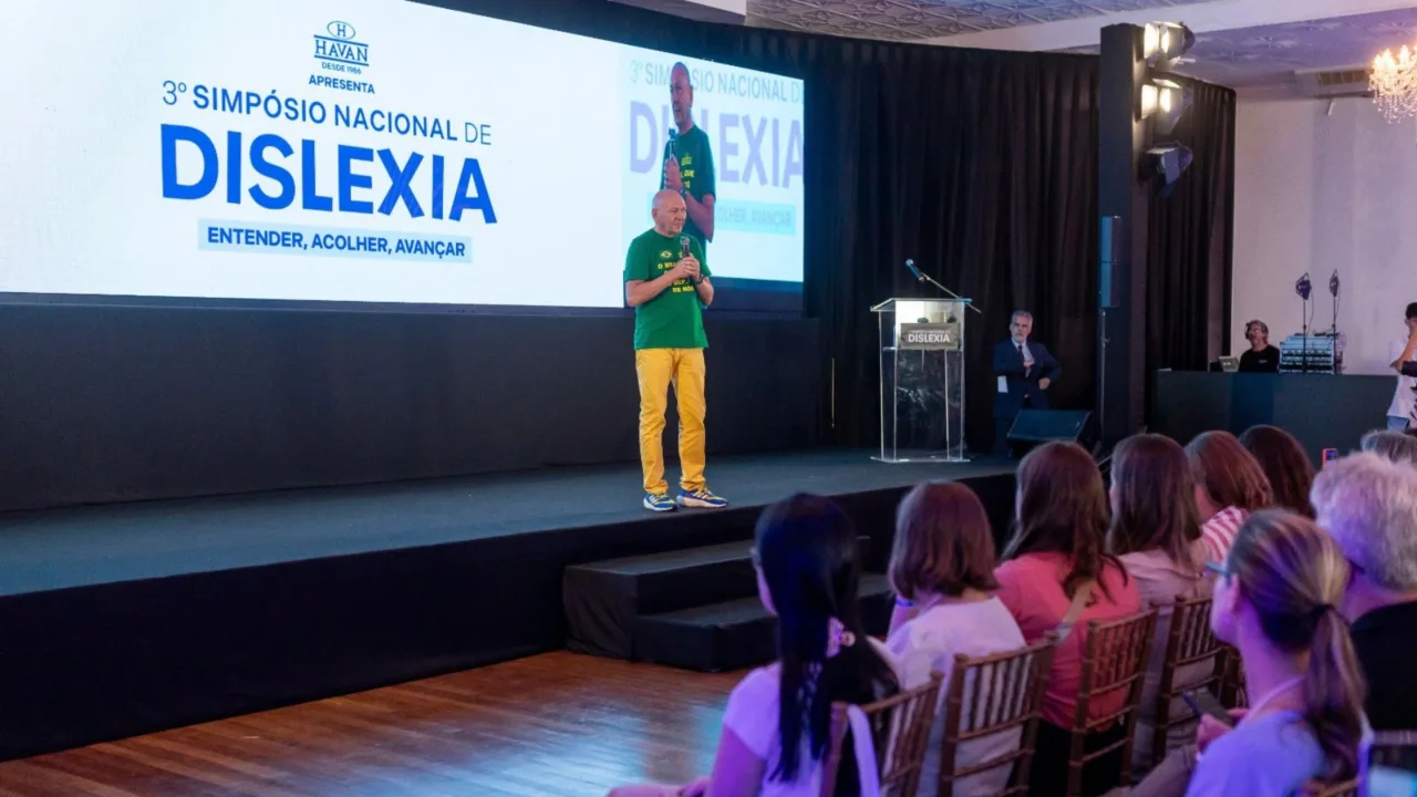 Simpósio de Dislexia reúne milhares de pessoas em Brusque