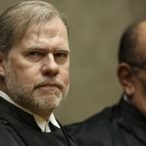 Toffoli se declara suspeito para julgar caso de Vorcaro