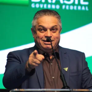 Acompanhe a coletiva de João Rodrigues no SCC10 | Foto: Leandro Schmidt, Prefeitura de Chapecó/Divulgação
