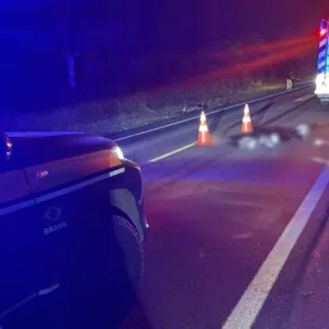 Adolescente morre em acidente de moto após jogo de futebol em SC