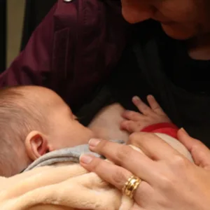 Alesc recebe congresso de aleitamento materno