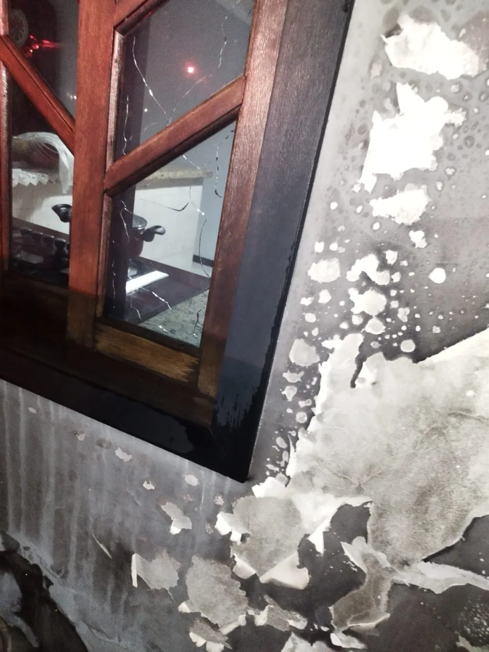 Botijão de gás recém-trocado pega fogo e assusta moradores em SC