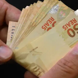 Caixa paga Bolsa Família a beneficiários com NIS de final 8