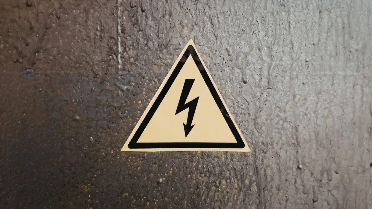 Celesc se manifesta sobre morte de caminhoneiro em Florianópolis