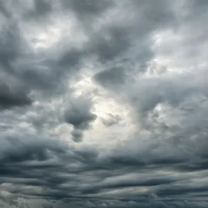 Defesa Civil alerta para chance de temporais em SC nesta sexta (17)