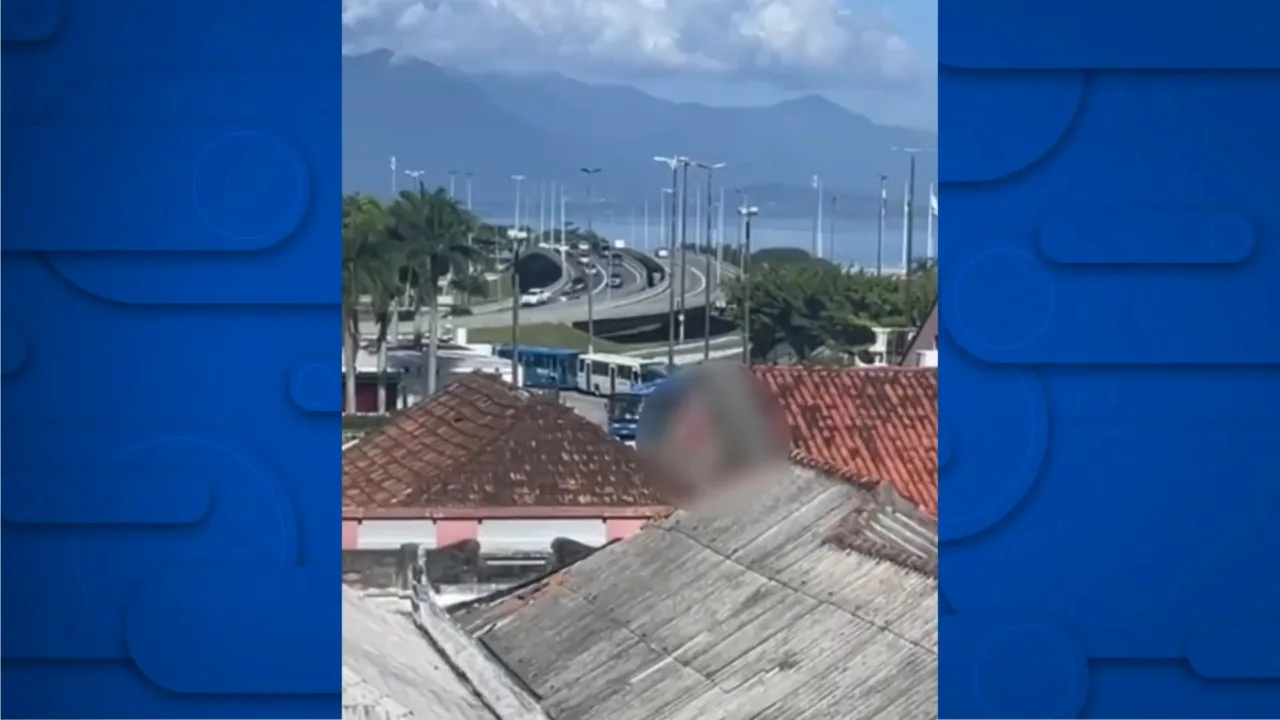 Do cinema, para vida real, o 'Homem-Aranha'do crime nos telhados em Florianópolis