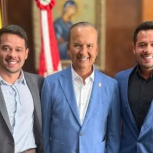 Dupla de gêmeos mira Câmara dos Deputados e Alesc