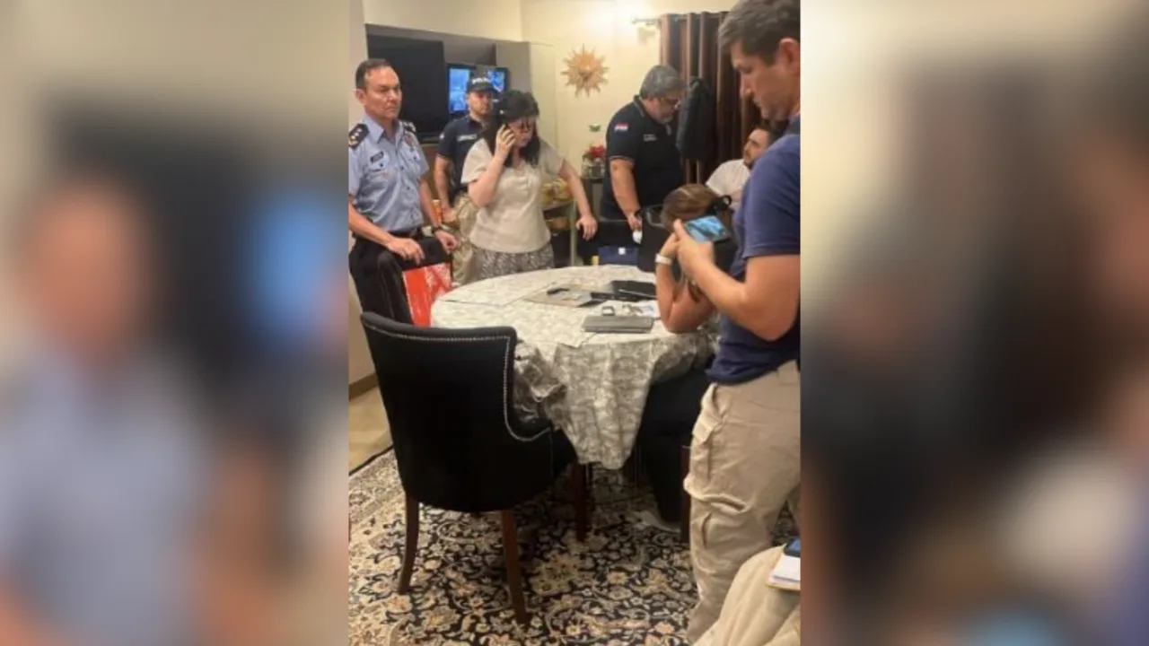 Empresária acusada de fornecer passaporte falso a Ronaldinho Gaúcho é presa  (2)