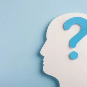 Esquecer coisas do dia a dia é comum? Entenda quando pode ser Alzheimer | Foto: Canva | Reprodução