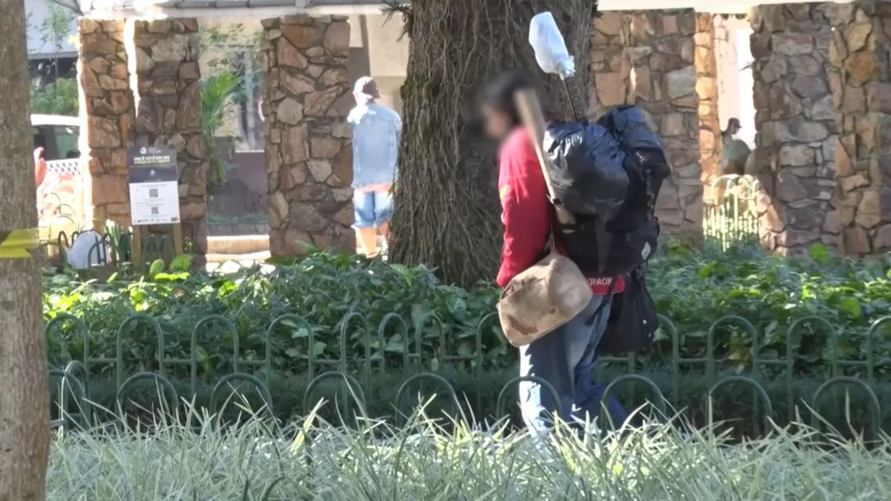 Florianópolis reúne prefeitos em curso sobre população de rua