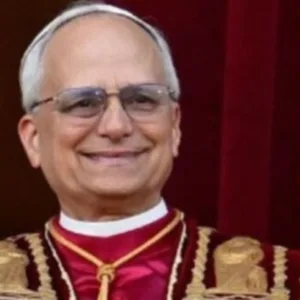 Francisco faz falta Um ano depois, veja o que mudou na Igreja e no mundo