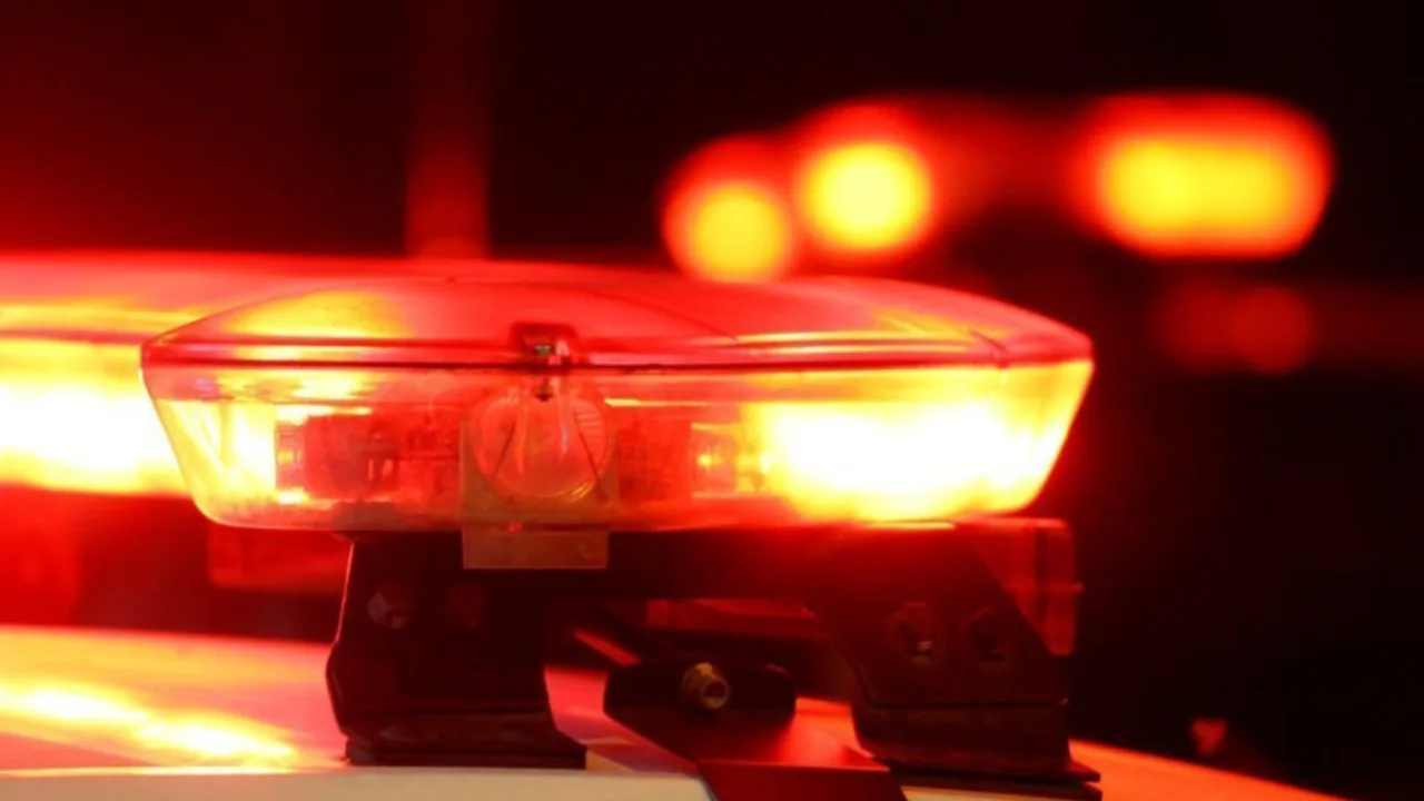 Homem é morto pela namorada durante briga em SC