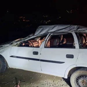 Jovem sem habilitação morre após capotamento na SC-283