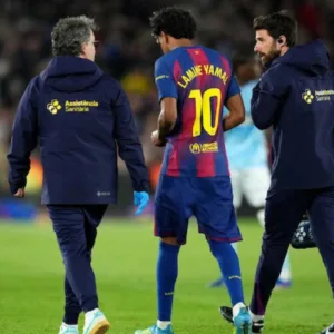 Lamine Yamal tem lesão e não joga mais pelo Barcelona na temporada