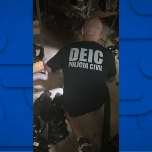 Operação da DEIC apreende peças de veículos furtados e prende empresário em SC | Foto: PCSC | Reprodução