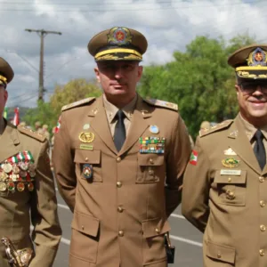 Polícia Militar realiza passagem de comando regional em Lages