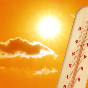 Sol, calor e risco de temporais marcam início da semana em SC