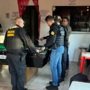 Rede de exploração sexual é desmantelada em SC pela PF