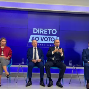 SCC SBT e TRE-SC discutem eleições, IA e desinformação