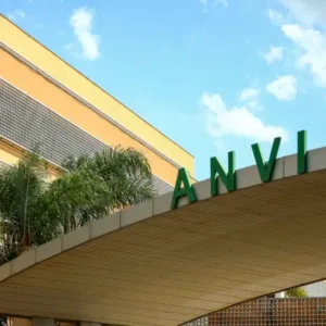 Saiba quais protetores solares e repelentes foram proibidos pela Anvisa | Foto: Marcelo Camargo/Agência Brasil 