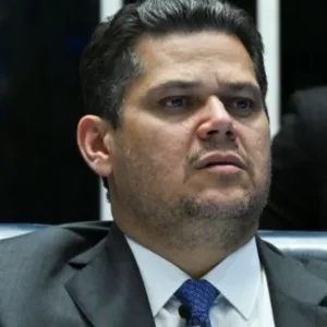 “Vai perder por oito”, diz Alcolumbre ao antecipar derrota de Messias