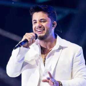 'Xerox', fãs comentam semelhança do filho de Cristiano Araújo com o pai