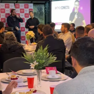 Amo Conecta reúne empresários e fortalece gastronomia em Lages