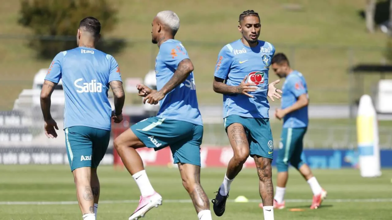 Ancelotti esboça time do Brasil para amistoso com Panamá