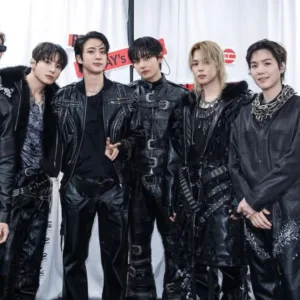 BTS é confirmado no show de intervalo da final da Copa do Mundo com Madonna e Shakira | Foto: Reprodução/Redes Sociais (@bighit.music)